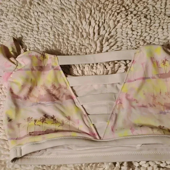 VICTORIA SECRET 2 PIECE - Picture 5 of 5